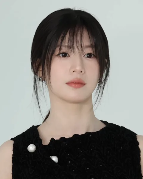 Go Youn Jung