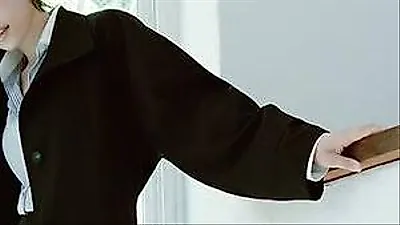 Roh Yoon-seo quyến rũ trong chiến dịch thời trang mùa thu mới