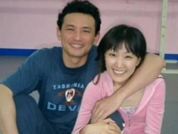 Vợ của Hwang Jung Min, Kim Mi-hye: Người phụ nữ tài năng luôn sát cánh cùng chồng thời còn vô danh