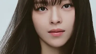 Twice's Jeongyeon signals acting debut with mature new profile