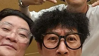 DJ DOCが11月にカムバックか？キム・チャンヨルは別公演を予告し、メンバー間の関係に注目