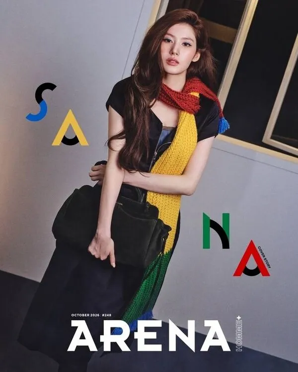 TWICEサナ、アイドルとアナウンサーの最も完璧な組み合わせを披露