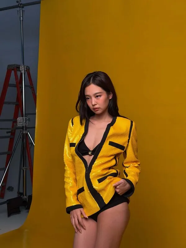 Jennie's Bold Photoshoot: A Playful Mix of 'Seriousness and Humor'