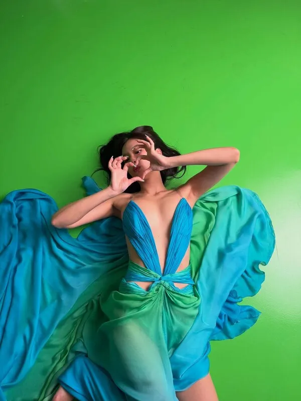 Jennie's Bold Photoshoot: A Playful Blend of 'Seriousness and Humor'