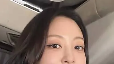 「育児漫画をリポストしただけ」ハン・イェスル、結婚2年での妊娠説は事実無根
