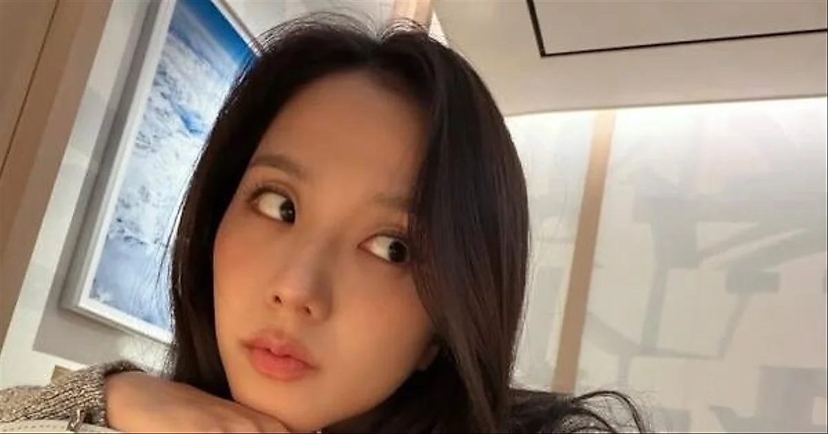 Blackpink's Jisoo showcases 'Human Dior' elegance in new photos