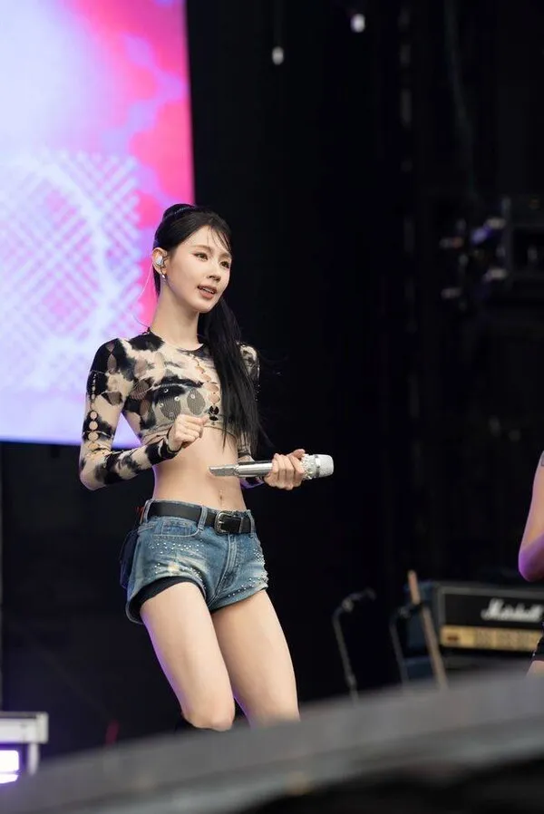 (G)I-DLE Dominates Lollapalooza, Setting a New Standard for K-pop Girl Groups
