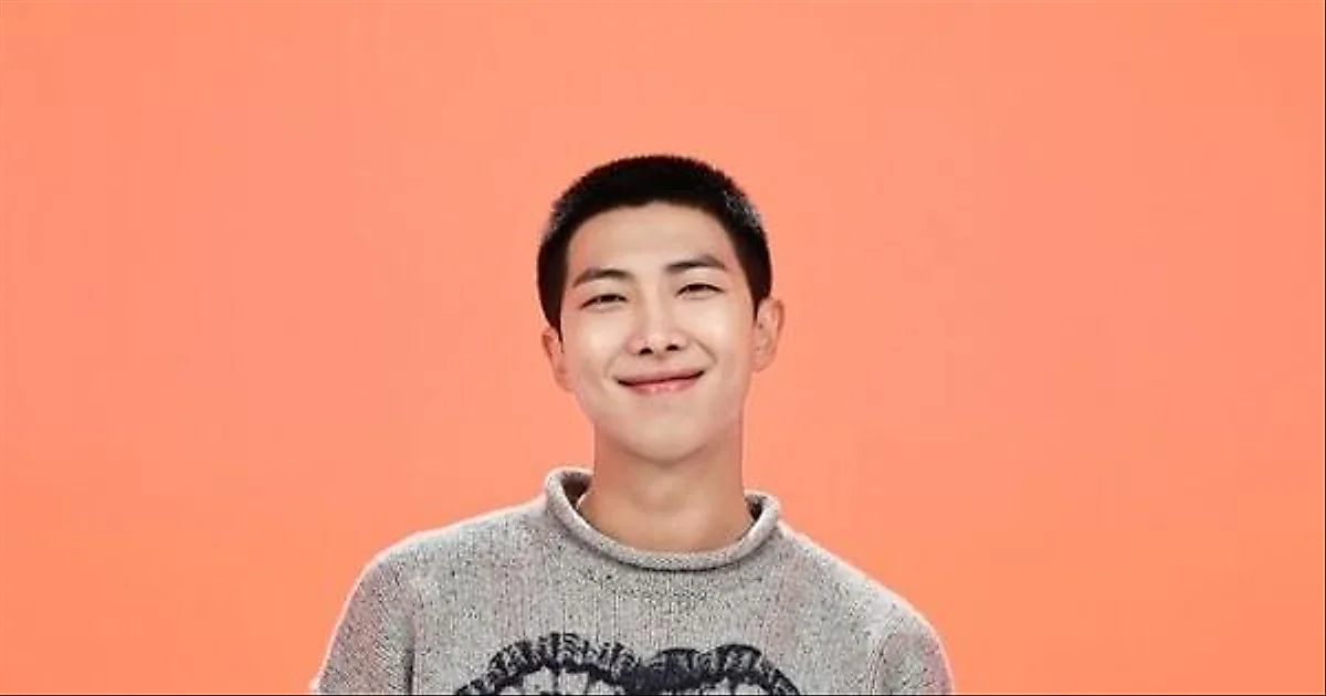 BTSのRM、10年かけて集めた美術品140点をアメリカの美術館で初公開
