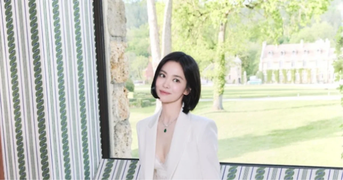 UAA Confirms Exclusive Contract With Song Hye-kyo Has Ended; Where Will She Go Next?