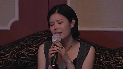 歌手リン、「イ・スと離婚したけれど結婚は勧める」と率直な心境を告白