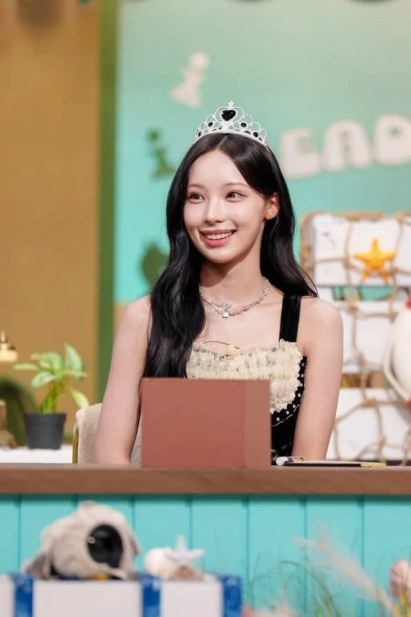 04年生まれのRESCENEウォニ、末っ子ジェナに「何年生まれなの?」と“おじさん発言”で爆笑