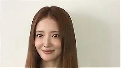 Lee Se-young gây sốt với mái tóc dài chạm eo, thay đổi phong cách ngoạn mục
