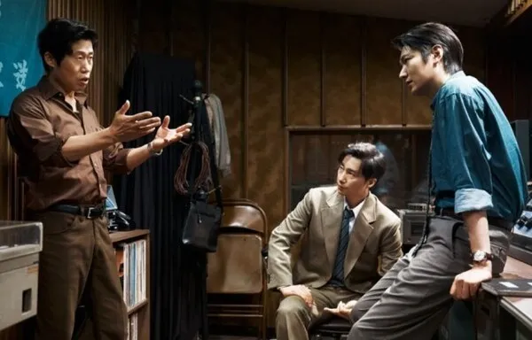 'Assassins' Controversy Spreads to Kim Go-eun and Lee Dong-jin: YouTuber with 4.17 Million Subscribers Removes Video