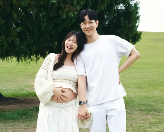 Kim Ji-young lên tiếng trước những bình luận ác ý nhắm vào chồng Yoon Soo-young: "Hình ảnh căng thẳng trên sóng truyền hình không phải là tất cả"