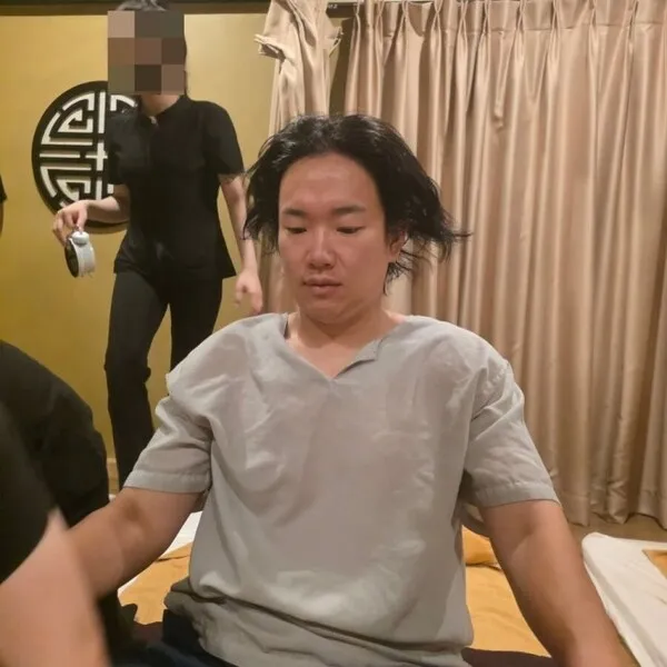 Jang Seong-gyu gives up on grooming in Vietnam
