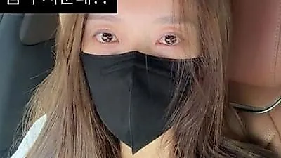 Expectant mother Kim Min-kyung faces health scares