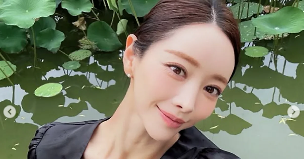 Hong Soo-ah: “Phẫu thuật thẩm mỹ rất thành công”, đang hoạt động tích cực tại Trung Quốc