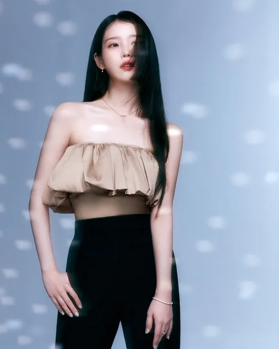 IU sparks speculation with Chang Kiha song choice after breakup