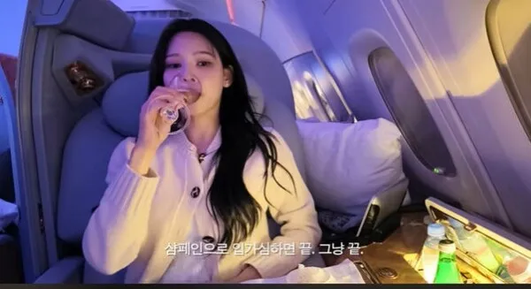 Transit Love 2's Lee Na-yeon says traveling first class to Switzerland is 'cheap and great'