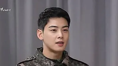 Cha Eun Woo nhận bí danh thánh là Tông đồ John sau khi hoàn tất nộp 13 tỷ won tiền thuế t…