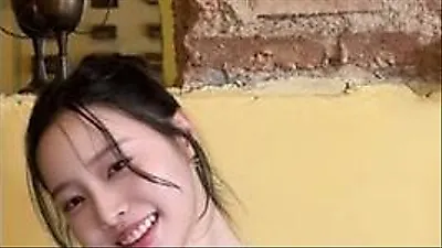 Lee Sol-yi, Wife of Park Sung-kwang, Suffers Vascular Damage After Chemotherapy—Visiting …