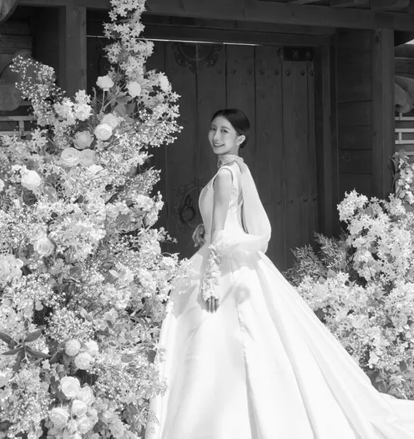 Lee Ji-hoon và Ayane thông báo mang thai con thứ hai: 'Nhớ những ngày tháng dáng người thanh mảnh'