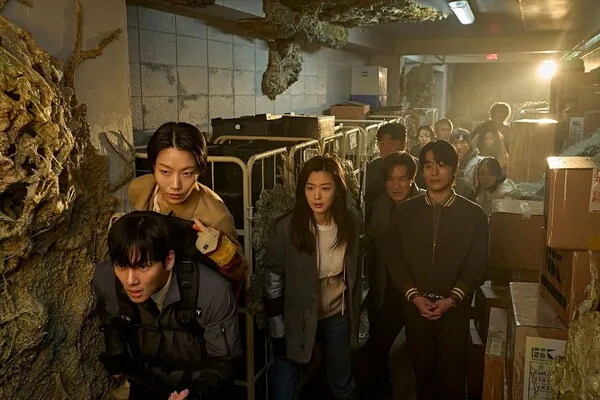 Jun Ji-hyun and Koo Kyo-hwan's 'Gunche' Attracts 1.49 Million Viewers in Four Days