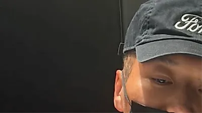 ピョン・ヨハン、Distressedフーディー姿にファンが妻ティファニー・ヤングを召喚？愉快な反応が話題