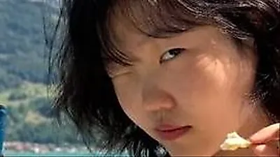 「30kg減量、さらに7kg減へ」楽童ミュージシャン(AKMU)イ・スヒョン、体重より健康を重視
