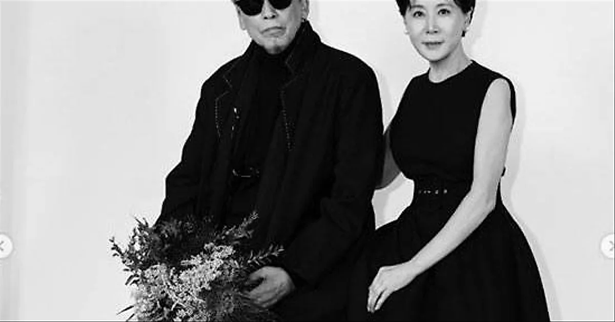パク・チョンス＆チョン・ウルヨン、25年の事実婚を物語るウェディングフォトを公開