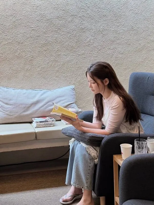 39-Year-Old Single Oh Yeon-seo, A Pictorial Even Without Styling