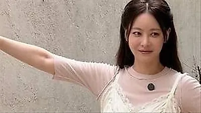Oh Yeon Seo exudes pictorial charm in effortless daily photos