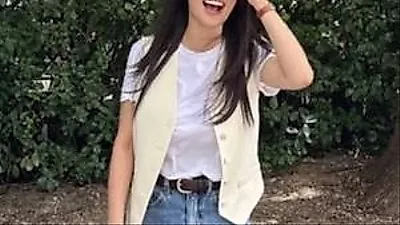 Kim Ji-min maintains slim figure despite intense pregnancy cravings