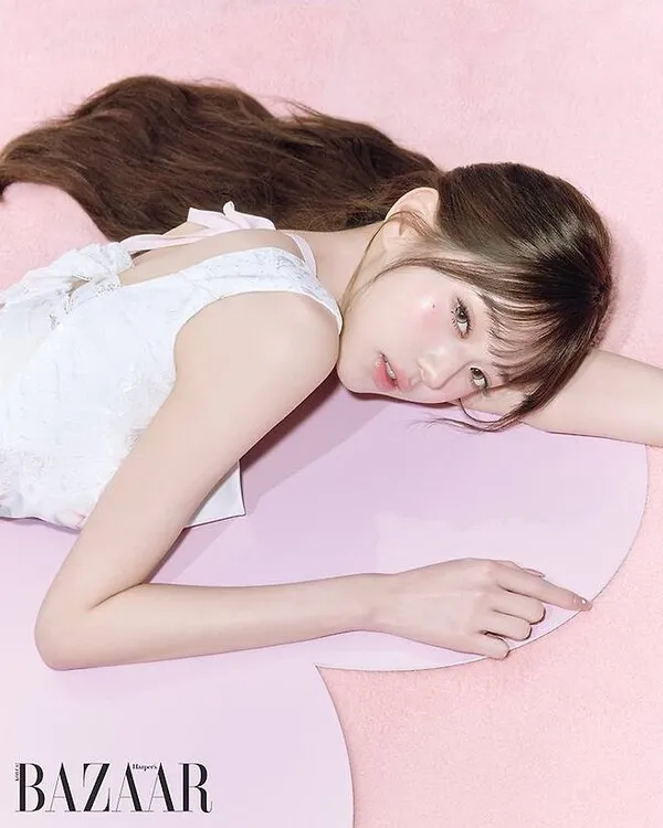 IVE's Jang Won-young: Is This Visual Even Real? From Innocent to Lovely