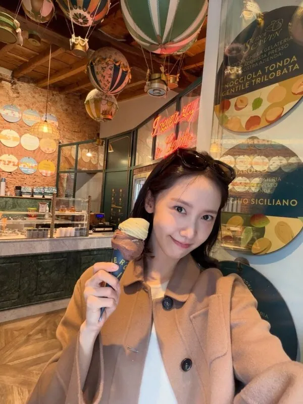 Lim Yoon-ah cắt tóc ngắn, thưởng thức bữa tiệc thịnh soạn: Liệu thức ăn có đi thẳng lên đầu?