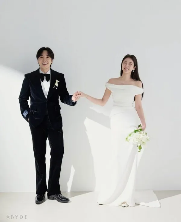 Vợ của Lee Seok-hoon từng học trường Trung học Nghệ thuật Seoul và Đại học Nghệ thuật Quốc gia Hàn Quốc - Lee Joon tiết lộ cô ấy là 'người nổi tiếng' tại trường