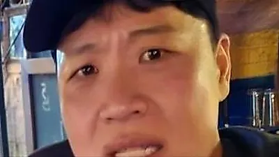 Lee Sang-jun's Japan tour ticket sales suspended amid empty seat comments
