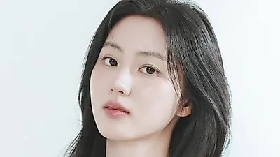 CLC's Kwon Eun-bin Announces Retirement From Entertainment: 'I Was Plagued by Emptiness a…