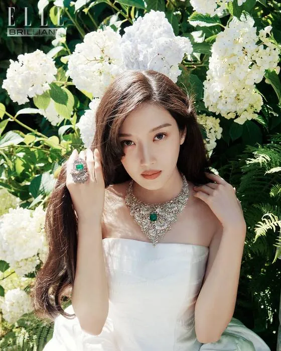 Moon Ka-young Wins Best Actress: "I want to repay Koo Kyo-hwan's faith for a lifetime"