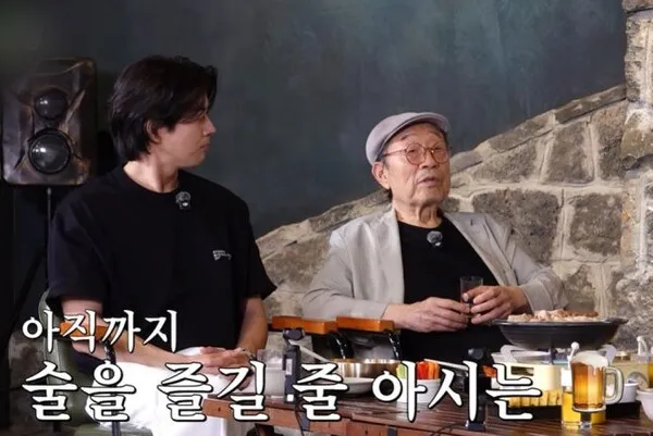 Shin Goo, 91 tuổi, vẫn là người yêu rượu sau phẫu thuật suy tim: "Rượu miễn phí là ngon nhất"