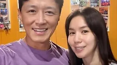 Jin Tae-hyun cùng vợ Park Si Eun làm MC chương trình Cơ đốc giáo