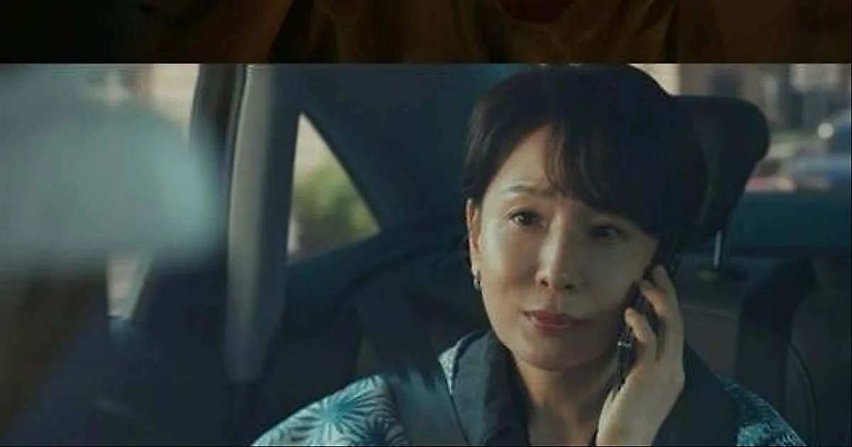 《四手联弹》Seo Jae-hee：眼神细腻，演绎温暖资助者与冷静商人的复杂博弈