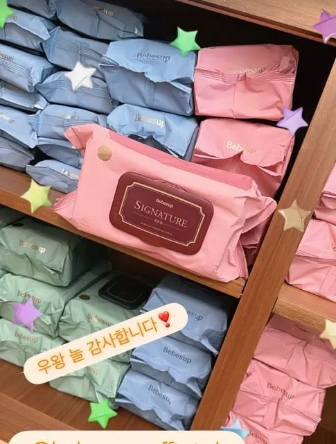 朴信惠囤积湿纸巾准备迎接二胎，容貌依旧如少女般清纯