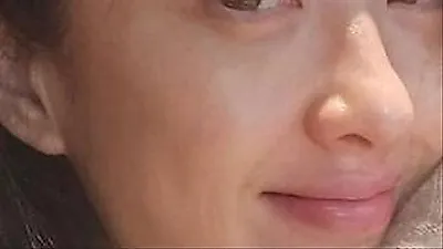 Kim Min-jung stuns with new look for 44th birthday
