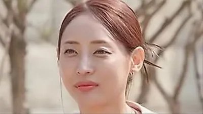 Jeong-suk mùa 32 được hậu bối công sở tiết lộ: “Có thói quen chăm người khác rất nặng, nh…