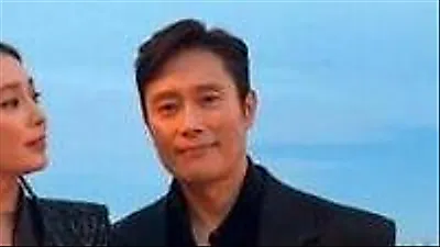 イ・ミンジョン、成長した息子のゴルフ姿を公開「背が高い後ろ姿」