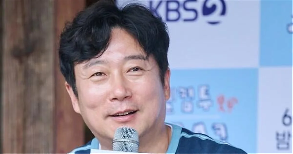 Lee Soo Geun trở thành Hiệu trưởng trong chương trình giải trí kết nối thế hệ tại Uiseong