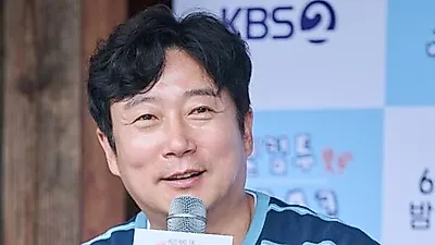 Lee Soo Geun trở thành Hiệu trưởng trong chương trình giải trí kết nối thế hệ tại Uiseong