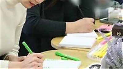 Shin Min-ah âm thầm quyên góp 3,7 tỷ won suốt 15 năm qua