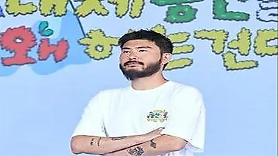PD Na Yeong-seok 'lừa' dàn cast leo núi tuyết: Car, the garden lo sợ